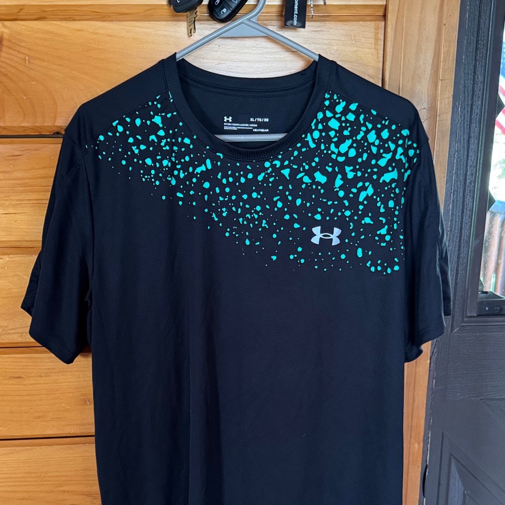 Under Armour Men's Black Tee with Teal Accents